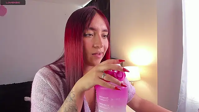 Snapshot of _Tammyy chatting on 01-24-25, 07:49  Tammyy online show from 01-24-25, 07:49