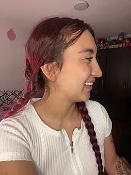 Snapshot of _Tammyy chatting on 03-19-25, 12:15  Tammyy online show from 03-19-25, 12:15