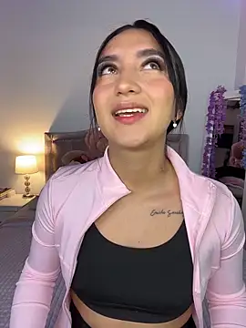 Snapshot of _Tammyy chatting on 10-30-25, 04:52  Tammyy online show from 10-30-25, 04:52