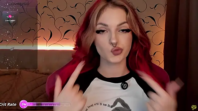 BratzieDarsie online show from 10-21-25, 08:59