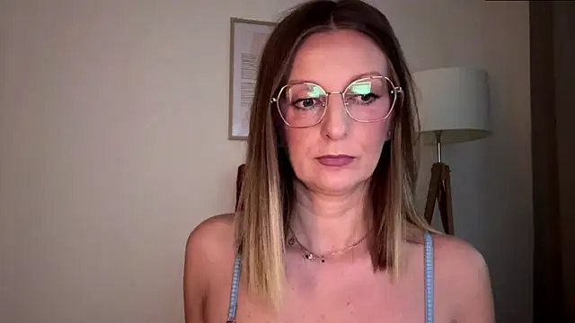 Snapshot of HornyJudith chatting on 01-13-26, 07:13 HornyJudith online show from 01-13-26, 07:13