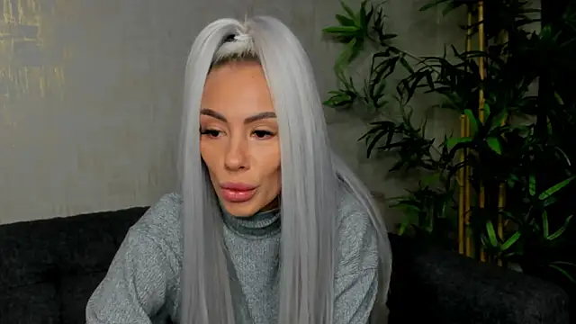 Snapshot of Bailey_Rush chatting on 02-11-25, 07:16 Bailey Rush online show from 02-11-25, 07:16