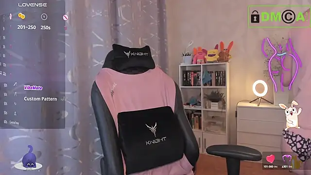 AnnyHoney  online show from 10-14-25, 09:10