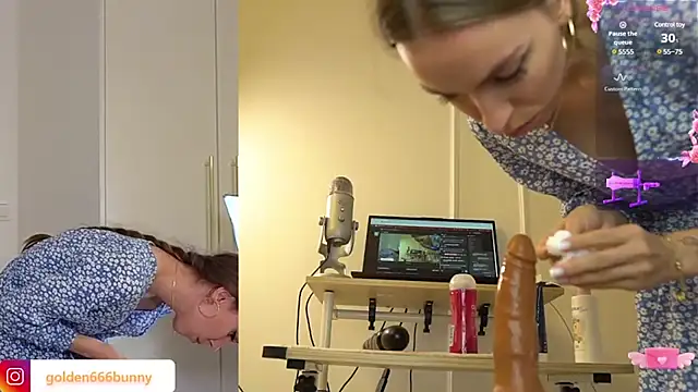 Miss69Ri99 online show from 12-22-24, 07:42