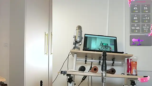 Miss69Ri99 online show from 03-11-25, 06:19