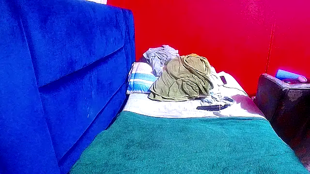 Lelety79 online show from 04-04-26, 06:44