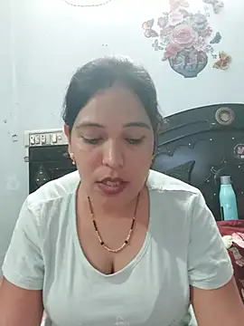 Poojabhabi101 online show from 06-23-26, 08:23