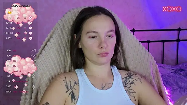 lil luna x online show from 10-13-25, 10:54