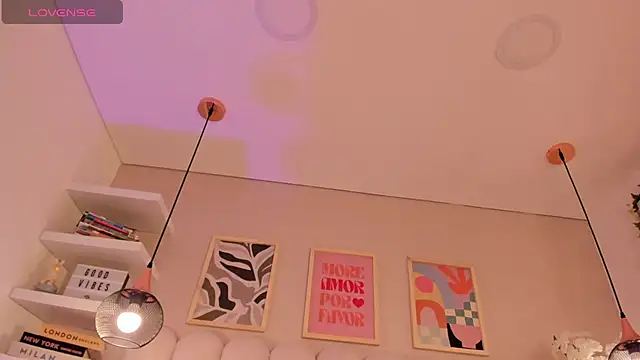 cute  cherry  online show from 11-08-25, 07:34