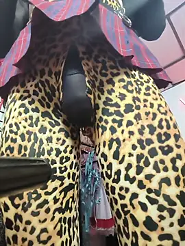 Snapshot of mal_x chatting on 01-13-26, 07:02 mal x online show from 01-13-26, 07:02