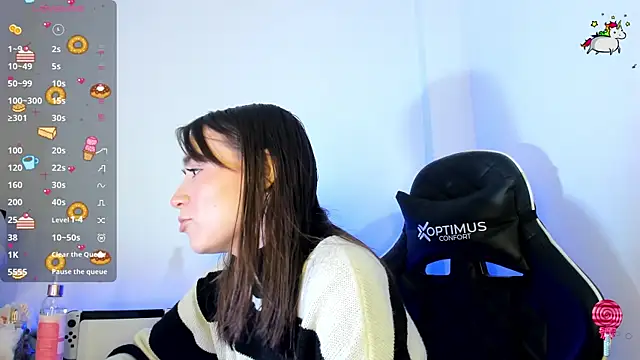  alicerosse2 online show from 01-25-25, 12:48