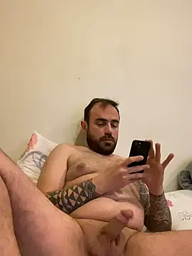 Snapshot of constantine_01 chatting on 03-28-26, 12:21 constantine 01 online show from 03-28-26, 12:21