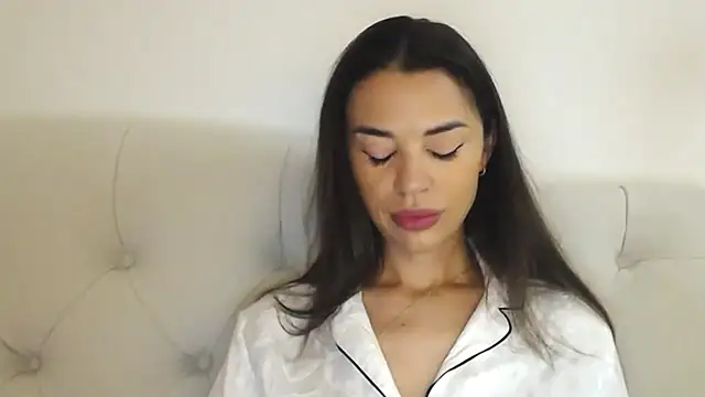 Snapshot of Mika_Gold chatting on 09-11-25, 09:31 Mika Gold online show from 09-11-25, 09:31