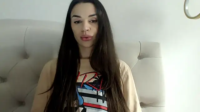 Snapshot of Mika_Gold chatting on 02-21-26, 07:26 Mika Gold online show from 02-21-26, 07:26