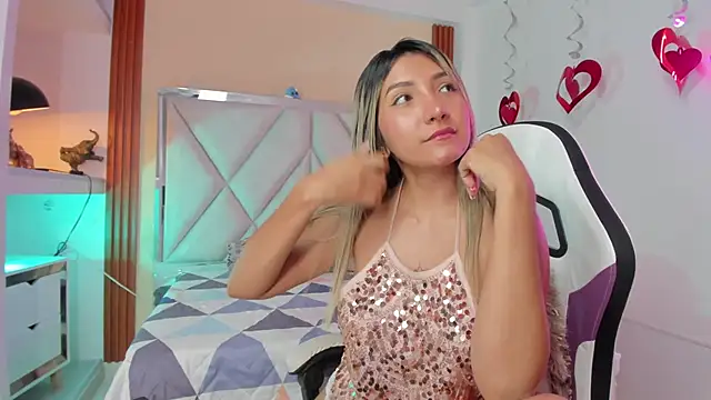 Happy tits online show from 02-07-25, 06:56