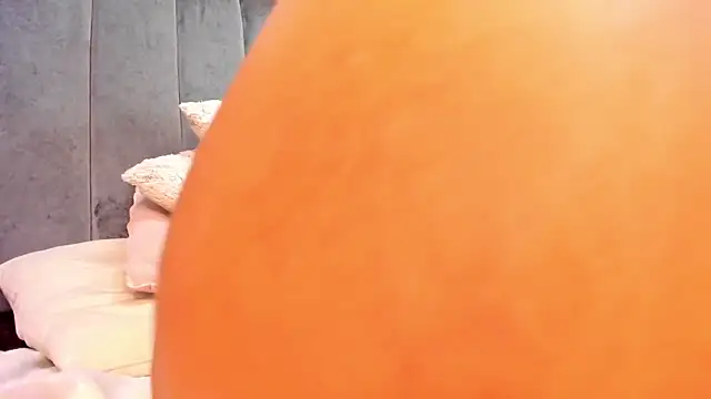 Snapshot of HannaTaylor chatting on 01-16-25, 07:07 HannaTaylor online show from 01-16-25, 07:07