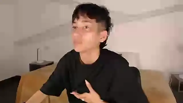 hot little bunny online show from 01-22-25, 08:28