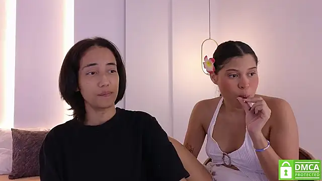 hot little bunny online show from 10-29-25, 09:38