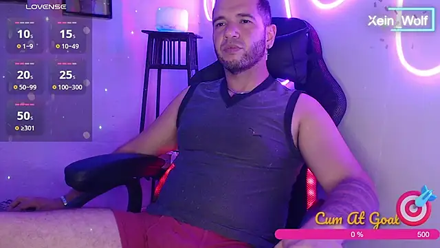 Snapshot of Xein_WoIf chatting on 02-11-25, 02:46 Xein WoIf online show from 02-11-25, 02:46