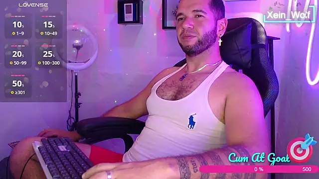 Snapshot of Xein_WoIf chatting on 02-22-25, 02:17 Xein WoIf online show from 02-22-25, 02:17