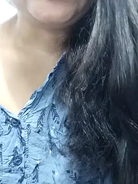 Snapshot of Doll_Nepali chatting on 12-22-24, 01:23 Doll Nepali online show from 12-22-24, 01:23