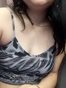 Snapshot of Doll_Nepali chatting on 01-11-26, 10:04 Doll Nepali online show from 01-11-26, 10:04