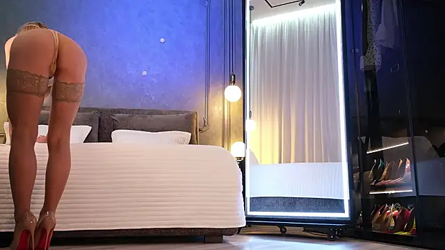 Rikka Moore online show from 02-12-26, 11:49