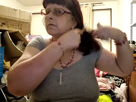 Snapshot of Samantha_Squirt@xh chatting on 06-10-26, 10:52 Samantha Squirtxh online show from 06-10-26, 10:52