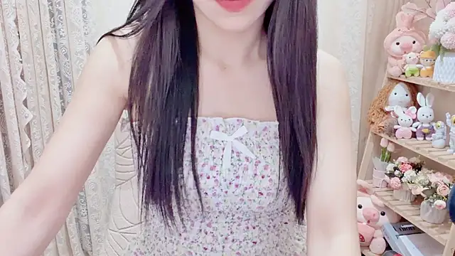 Snapshot of Rellababyy chatting on 01-11-26, 02:11 Rellababyy online show from 01-11-26, 02:11