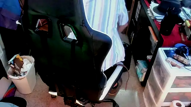 Daddysthick online show from 11-23-25, 08:08