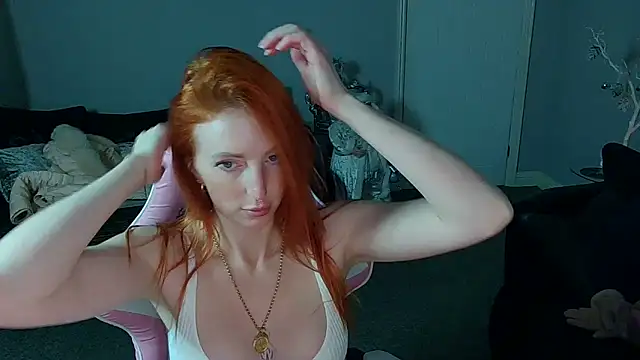 Snapshot of Red_firesquirt chatting on 12-09-24, 10:30 Red firesquirt online show from 12-09-24, 10:30