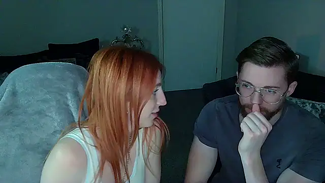 Snapshot of Red_firesquirt chatting on 01-18-25, 09:13 Red firesquirt online show from 01-18-25, 09:13