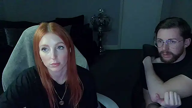 Snapshot of Red_firesquirt chatting on 02-15-25, 09:37 Red firesquirt online show from 02-15-25, 09:37