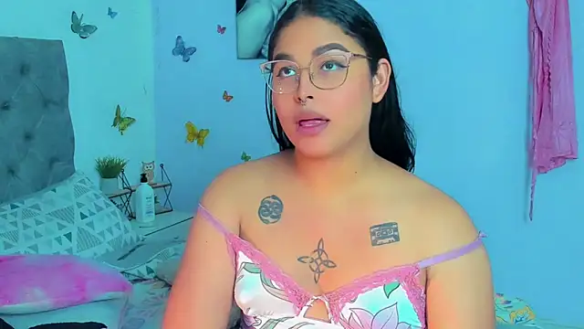 mabellfox online show from 01-14-25, 05:56