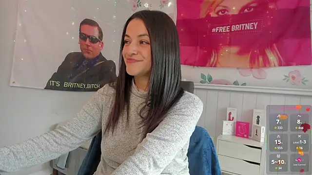 Snapshot of LovelyAzucena chatting on 11-13-25, 03:55 LovelyAzucena online show from 11-13-25, 03:55