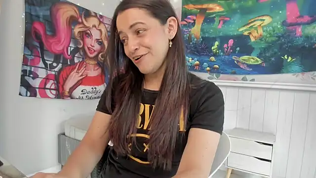 Snapshot of LovelyAzucena chatting on 12-05-25, 04:14 LovelyAzucena online show from 12-05-25, 04:14