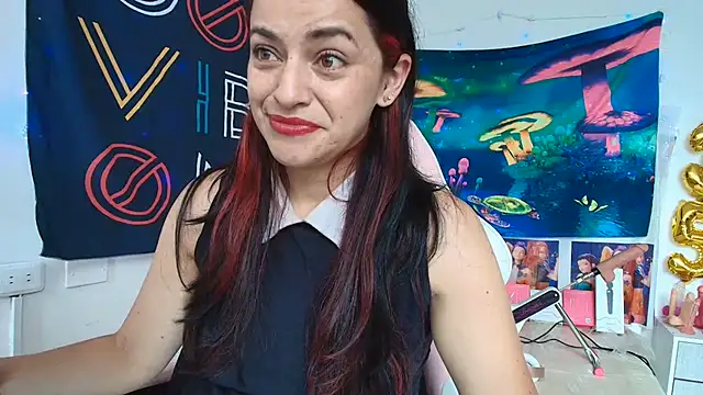 LovelyAzucena online show from 06-09-26, 03:23