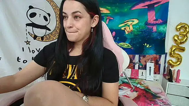 LovelyAzucena online show from 06-22-26, 02:14
