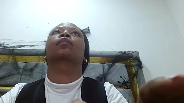 Cholatin online show from 10-29-25, 01:35