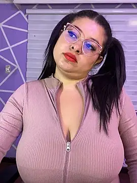 MiiaaJoness online show from 05-04-26, 04:25