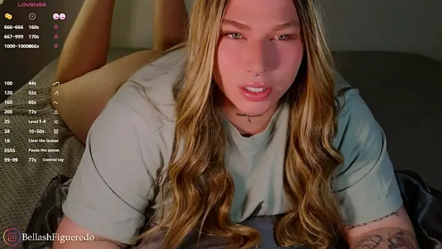 IsabellaFigueredo   online show from 12-17-25, 11:55