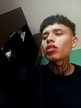  justinmoon2 online show from 02-08-25, 07:59