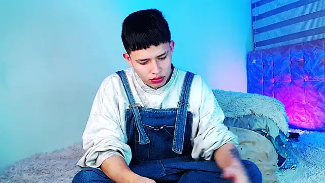  justinmoon2 online show from 07-18-26, 05:55