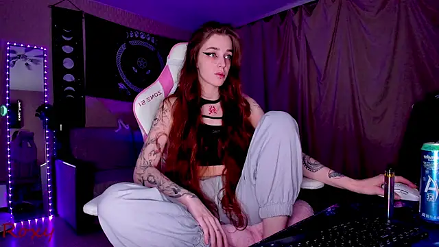 Snapshot of wet_dream_ chatting on 03-11-25, 06:08 wet dream online show from 03-11-25, 06:08