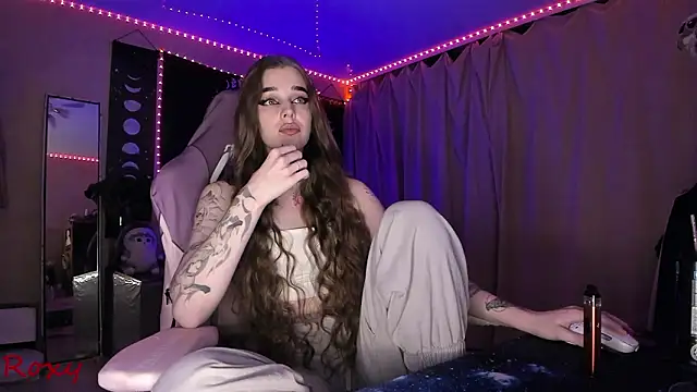 Snapshot of wet_dream_ chatting on 02-16-26, 06:37 wet dream online show from 02-16-26, 06:37