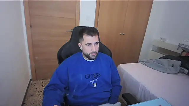 alex877x online show from 11-18-25, 08:41