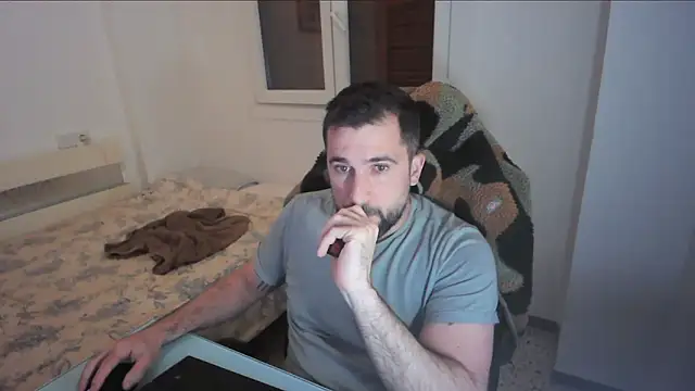 Snapshot of alex877x chatting on 04-29-26, 05:30 alex877x online show from 04-29-26, 05:30