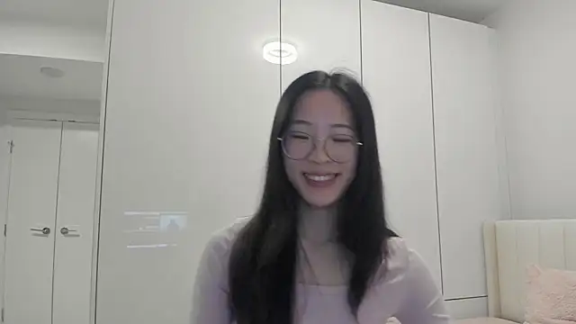 secretgirlfriendxo online show from 12-19-25, 12:06