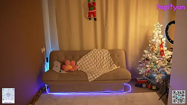 Snapshot of popityan1 chatting on 01-19-26, 05:55 popityan1 online show from 01-19-26, 05:55