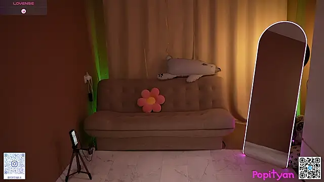 Snapshot of popityan1 chatting on 02-26-26, 08:35 popityan1 online show from 02-26-26, 08:35